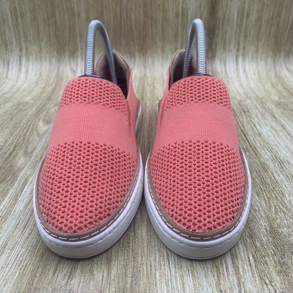 UGG AUSTRALIA SAMMY SLIP-ON HYPER WEAVE CASUAL SNEAKERS - Picture 2 of 11